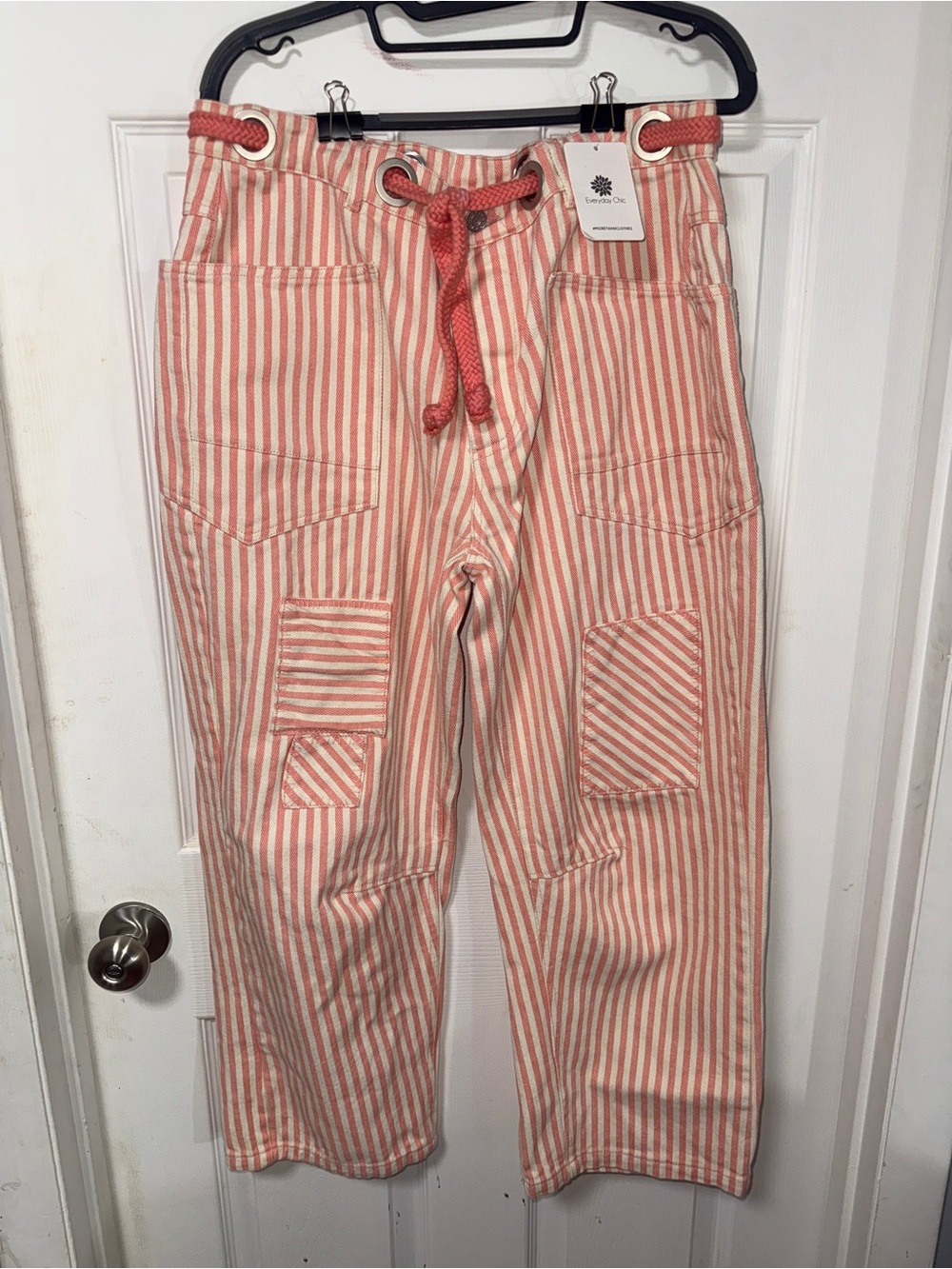 Women’s Coral Peach Twill Barrel Pant